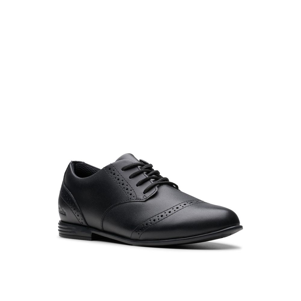 Clarks - FinjaBrogue O - Black Leather - School Shoes