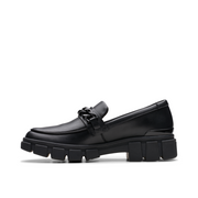 Clarks - Evyn Walk Y - Black Leather - School Shoes