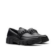 Clarks - Evyn Walk Y - Black Leather - School Shoes